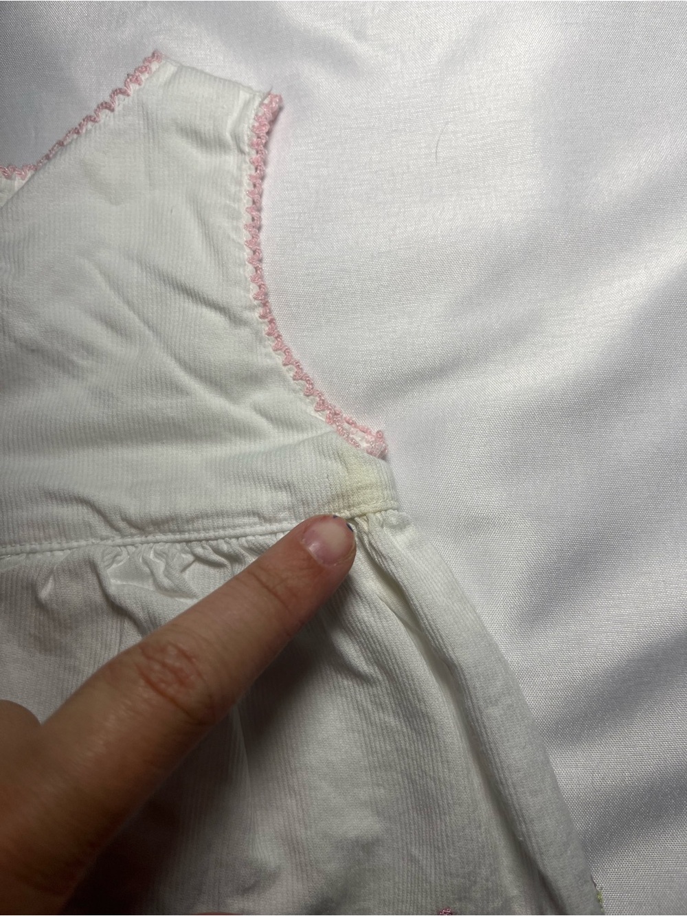 Vintage Carter’s Baby Girl Dress 0-3M 11lbs Pink White Floral Embroidered - Picture 5 of 5